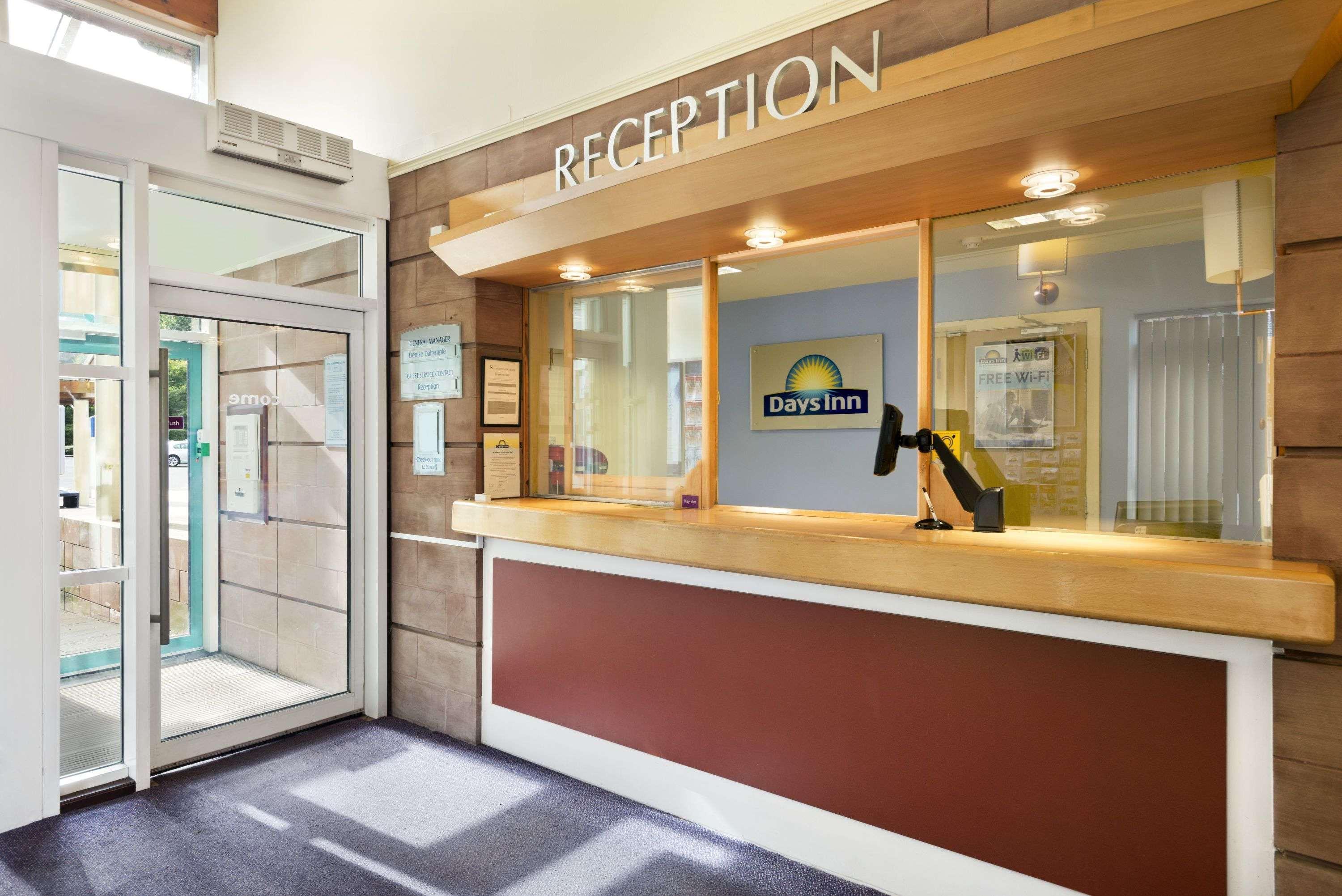 Days Inn Lockerbie - Annandale Water Johnstonebridge Екстериор снимка